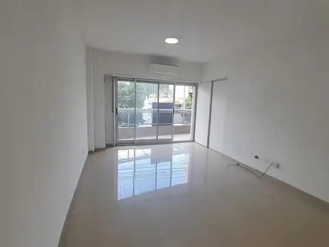 Departamento en Alquiler en Villa Pueyrredon, $ 590.000