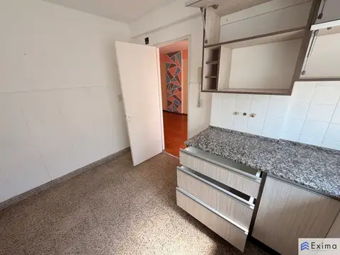 Amplio Semipiso Con Ventilación Cruzada