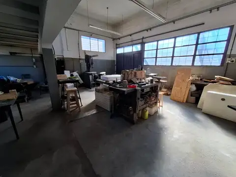 GALPON EN LOTE 10 X 29 APROX. LA MEJOR UBICACION