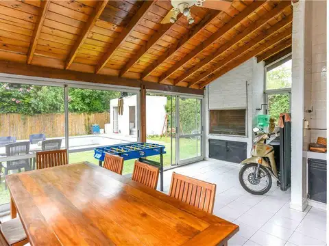 APTO CREDITO - PERMUTA - Casa en Venta en Loma Verde