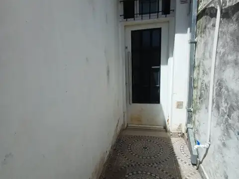 Alfredo Palacio 1361 , Piso 0