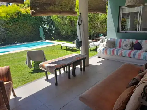 Casa en Alquiler al Sureste