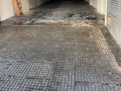 VENTA LOCAL COMERCIAL A ESTRENAR SAN CRISTOBAL