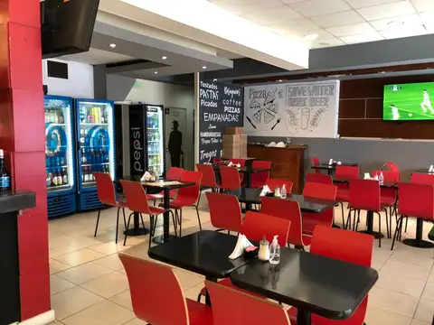 F De Las Carreras 100