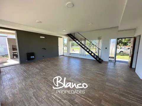 Casa en Venta en San Sebastian, USD 220.000