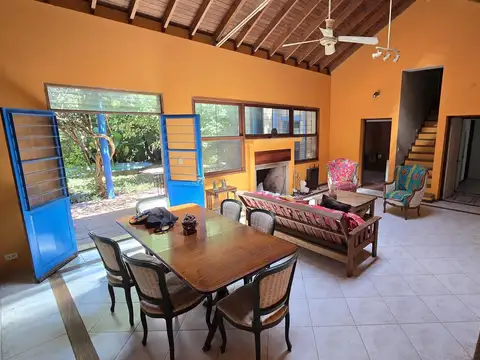 Casa en Venta en Olivos Vias/Maipu, USD 559.000