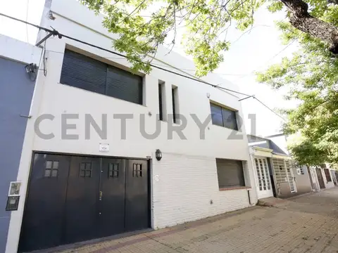 50 entre 27 y 28 1600, Piso 0