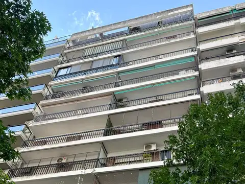 Departamento Dos Drmitorios con Cochera.