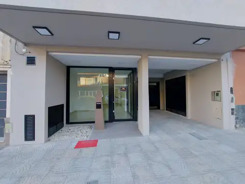 COCHERA CUBIERTA FIJA - PORTON AUTOMATICO - BAHIA BLANCA 2386 - VILLA DEVOTO - VENTA