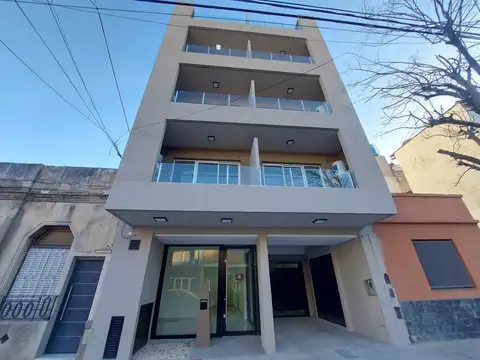 Cochera en Venta Cubierta