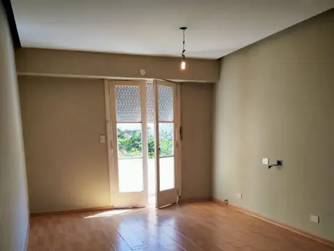 ALQUILER DEPARTAMENTO 3 AMB CON TERRAZA PROPIA!