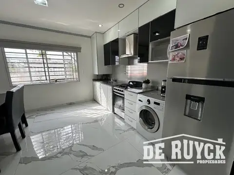 Departamento en Venta en Bernal Oeste, USD 70.000