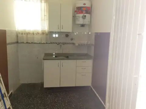 Depto Tipo Casa en Alquiler de 1 dormitorio