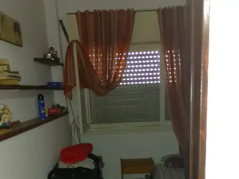 Depto Tipo Casa 2 ambientes con 1 baño