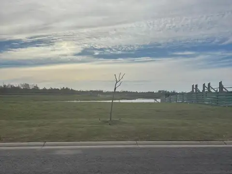 Terreno en Venta en Puertos - Barrio Amarras, USD 99.000