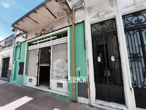 LOCAL A LA CALLE CON PH S/EXP Y C/ENTR INDEP EN BOYACA AL 1400 - ESPECT PATIO ESPACIO AEREO