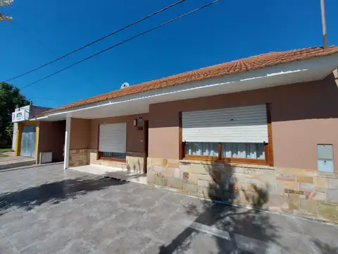 Casa - Venta - Argentina, Miramar - 46 800