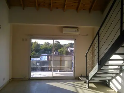 Jorge Santiago Bynnon 1700