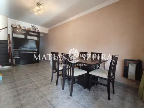 Depto Tipo Casa en Venta al Noreste