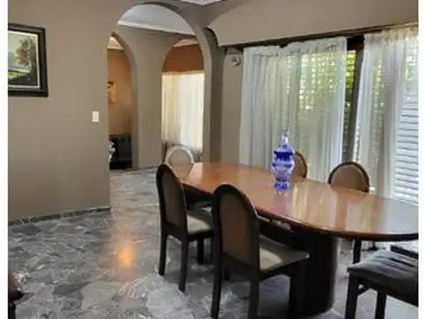 Casa en Venta en Quilmes Oeste, USD 435.000