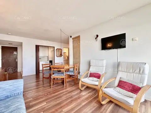 Departamento en Venta en Península, USD 170.000