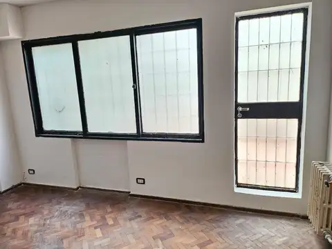 Oficina en Venta 50 años