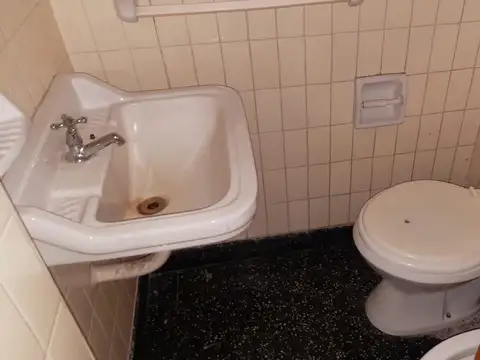 Oficina en Venta 50 años