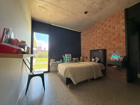 Casa en venta de 4 ambientes  en Haras San Pablo