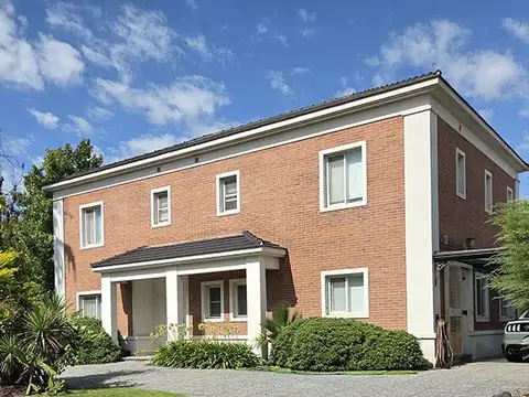 Venta Casa La Caballeriza Pilar (Renta Marzo 26)