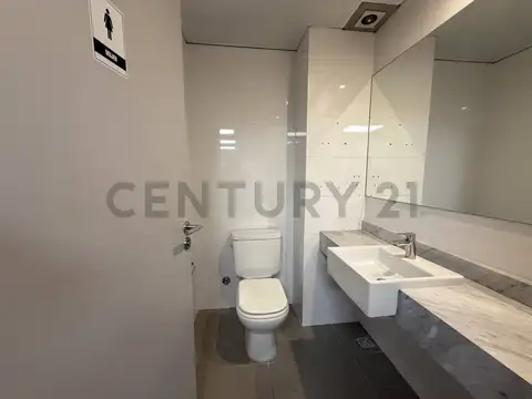 Oficina en Venta en Retiro, USD 250.000