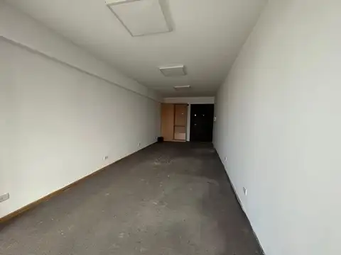 Venta en Block dos oficinas Monserrat cochera