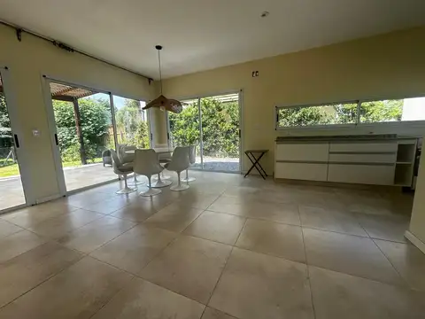 Casa en Venta Los Arces de Pilar lVCO propiedades