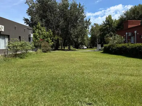 TERRENO EN VENTA, BARRIO LOS PARAISOS, LOS CARDALES