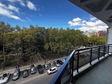 Hipolito Yrigoyen 1500, Piso 3