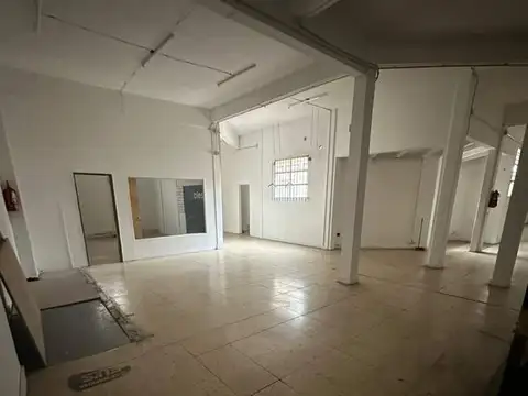 Local en Venta 45 años