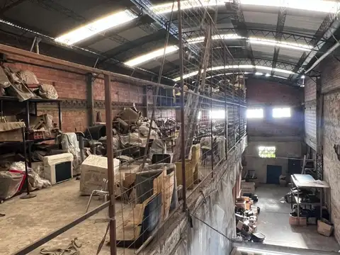 Galpon en Alquiler en Billinghurst, USD 2.300