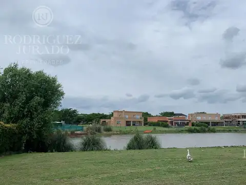 Terreno en Venta en El Canton, USD 159.000