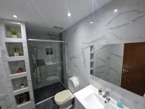 Depto Tipo Casa en Venta de 3 dormitorios