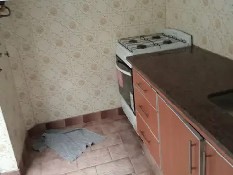 Departamento en Alquiler en Liniers, $ 600.000