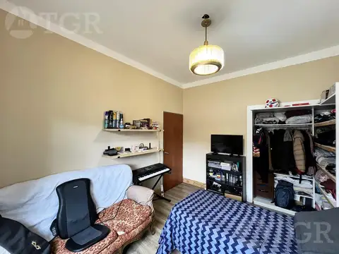 Depto Tipo Casa en Venta 50 años