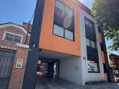 Departamento monoambiente con cochera