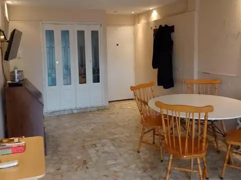 Valentin Gomez  2600