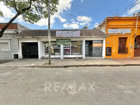 VENTA LOTE COMERCIAL 364 MTS CENTRO DE PILAR