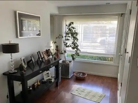 Casa en Alquiler Temporal con 1 cochera