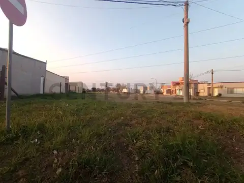 Lote en venta en Rafaela, esquina
