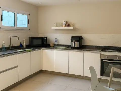 Casa en Venta en Loma Verde, USD 149.000