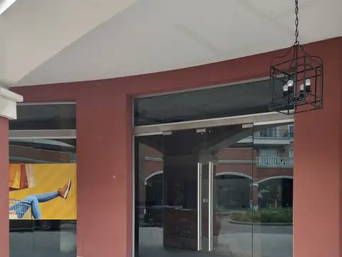 Local en Alquiler en Pueblo Caamaño, $ 444.400