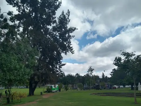 Local  en Alquiler en Pueblo Caamaño, Pilar, G.B.A. Zona Norte