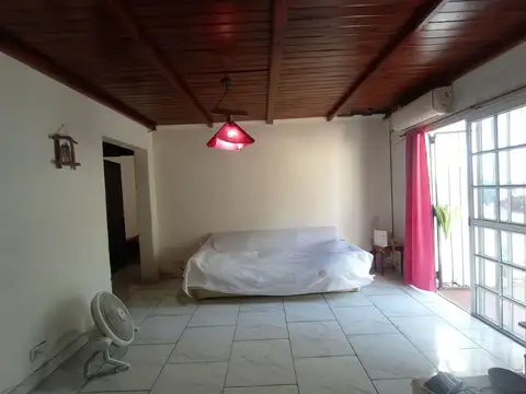 Depto Tipo Casa en Venta en Florida Belgrano/Oeste, USD 115.000