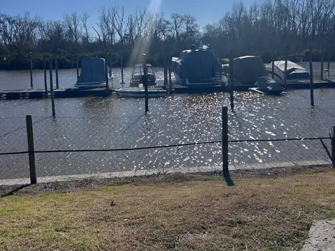 Hermoso Lote en Vila Marina 2